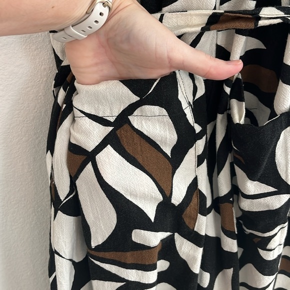 Tabitha Brown X Target Floral Leaf Tropical Jumpsuit Size Small - Picture 8 of 10